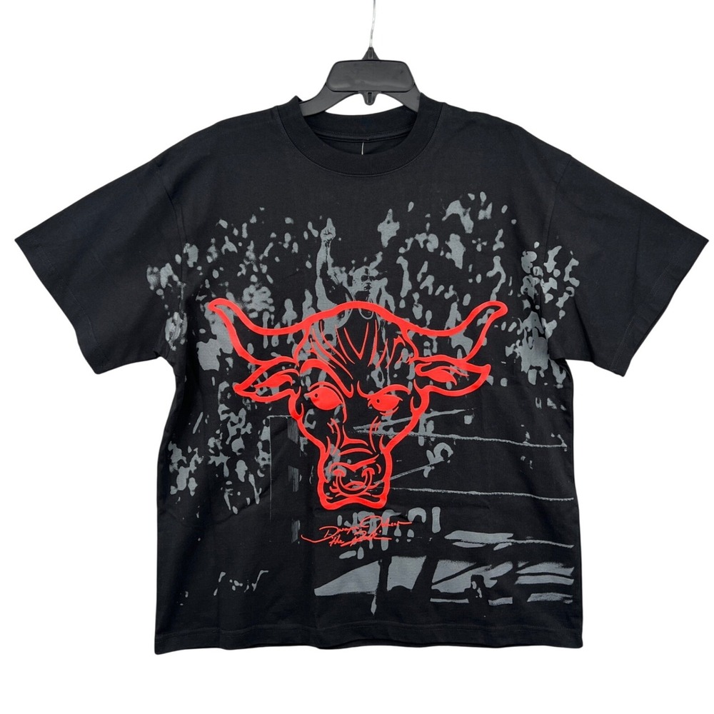 WWE T-Shirt Mens M Black Red The Rock Brahma Bull‎ Graphic NWT